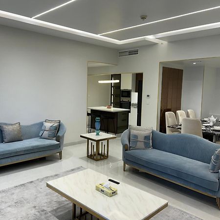 Usmans 4Bdrm Jbr Sadaf Next To Ritz Carlton Walk Lejlighed Dubai Eksteriør billede