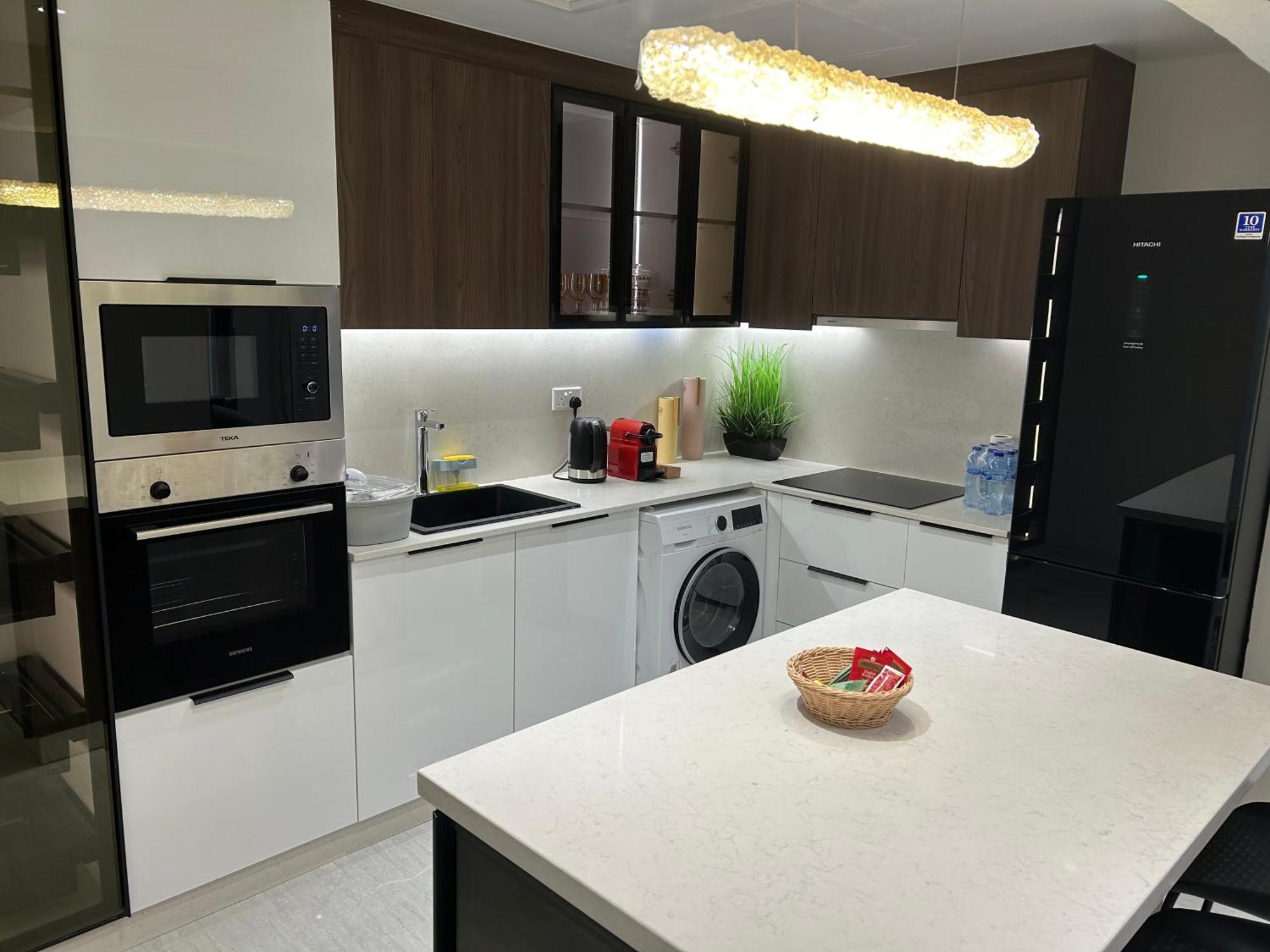 Usmans 4Bdrm Jbr Sadaf Next To Ritz Carlton Walk Lejlighed Dubai Eksteriør billede